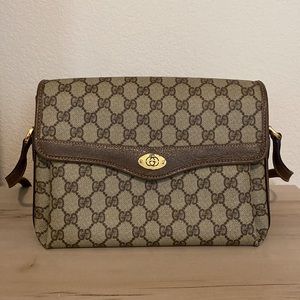 vintage Gucci crossbody